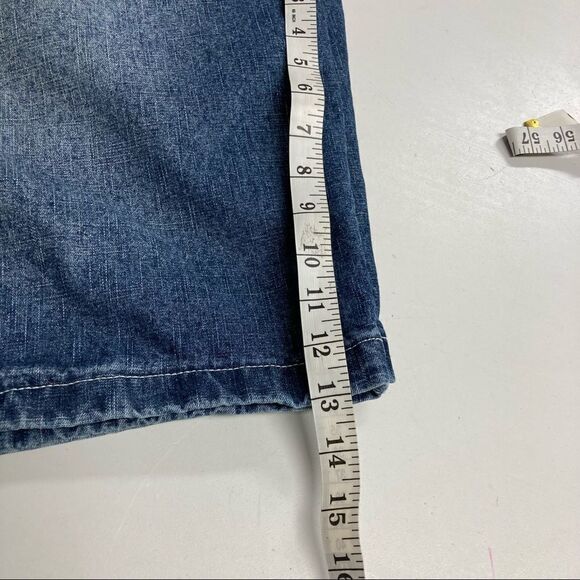 INFAMOUS RAIDER JEANS,, Men’s Blue Denim Shorts, Tag says 46, hand measures 44 - Picture 3 of 12